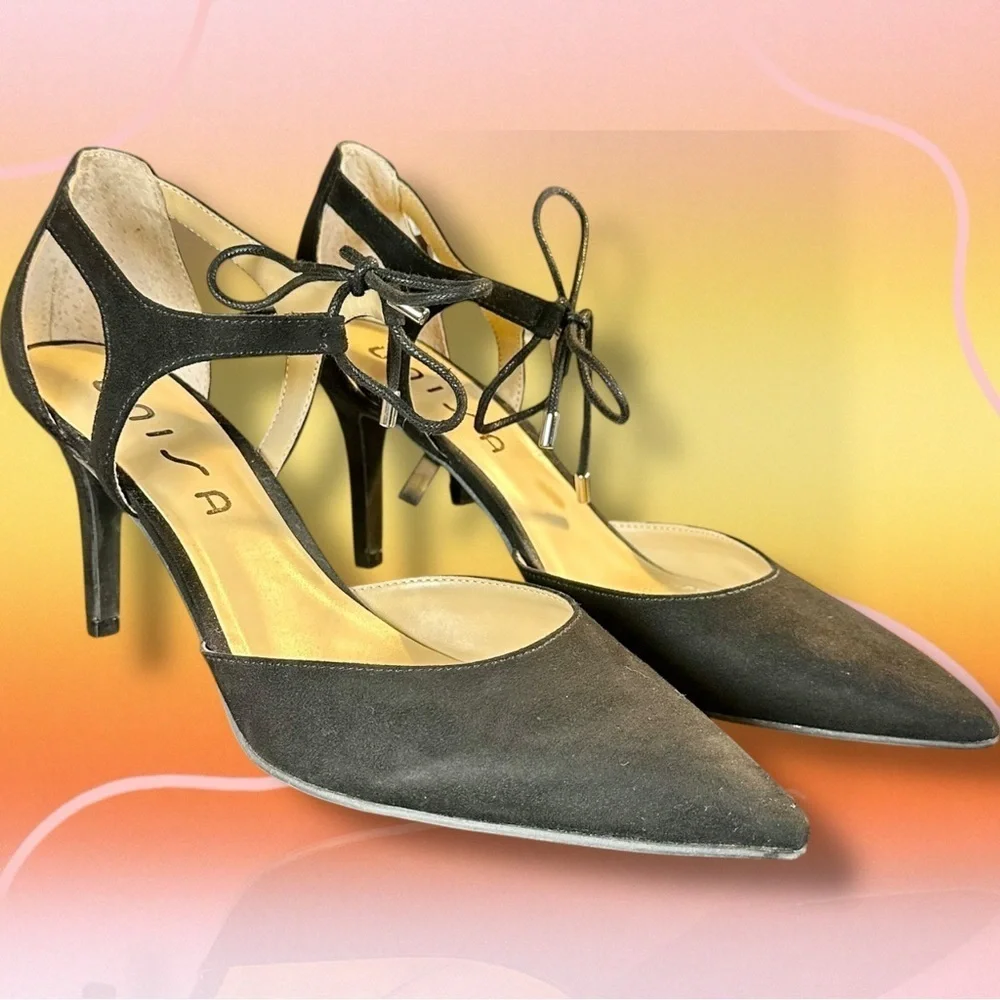 NWOT Unisa ‘Amabelle’ Black Vegan Suede Ankle Tie Stiletto Pumps Size 11